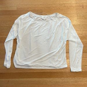 ❌Not Currently Available❌ Lululemon, boxy cropped top